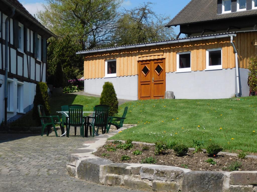 Ferienbauernhof Familie Stratmann Apartman Eslohe Kültér fotó