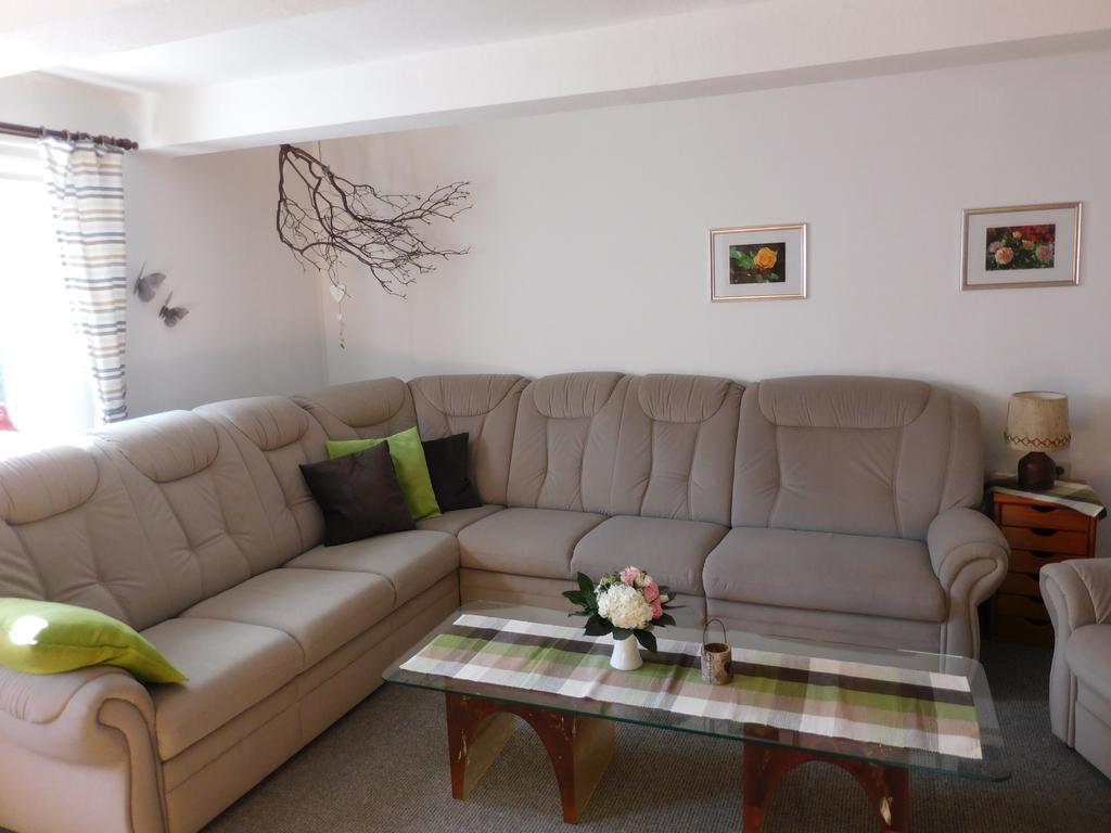 Ferienbauernhof Familie Stratmann Apartman Eslohe Szoba fotó
