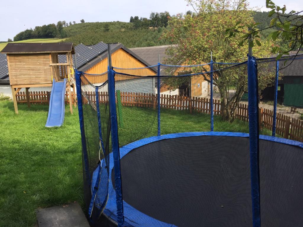 Ferienbauernhof Familie Stratmann Apartman Eslohe Kültér fotó
